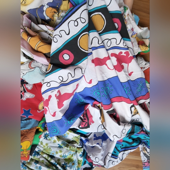 Vintage disney sheets and more bundle - Picture 7 of 15